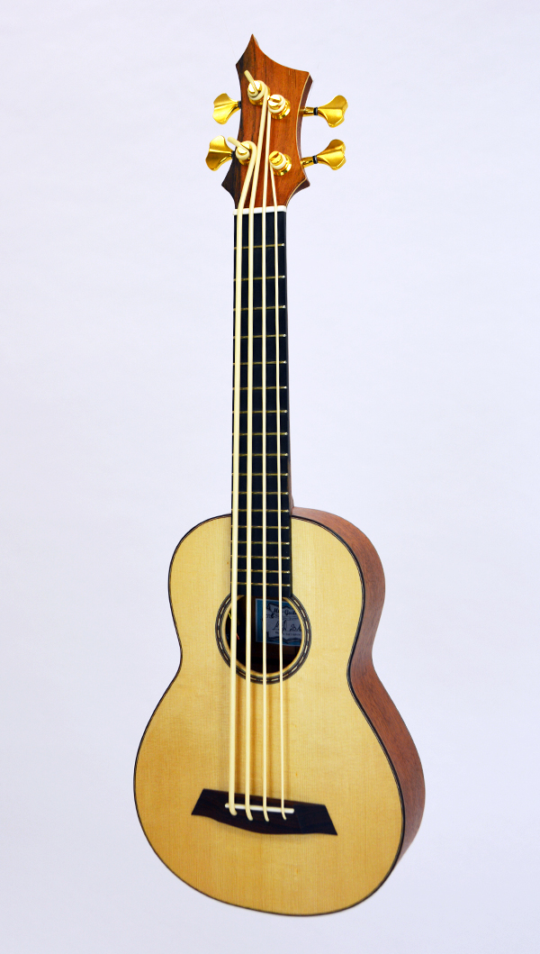 Bass Ukulele von MG-Guitars